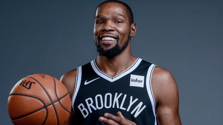 NBA-Legende Kevin Durant tritt Coinbase bei, um die Marke der Krypto-Börse zu fördern